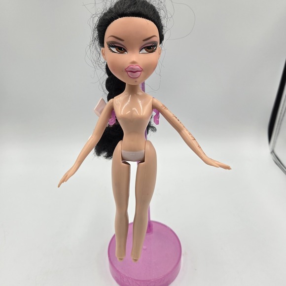 RARE Bratz Genie Magic Jade Doll Hard To Find Braided Hair Vintage Henna Tattoo - Picture 5 of 10